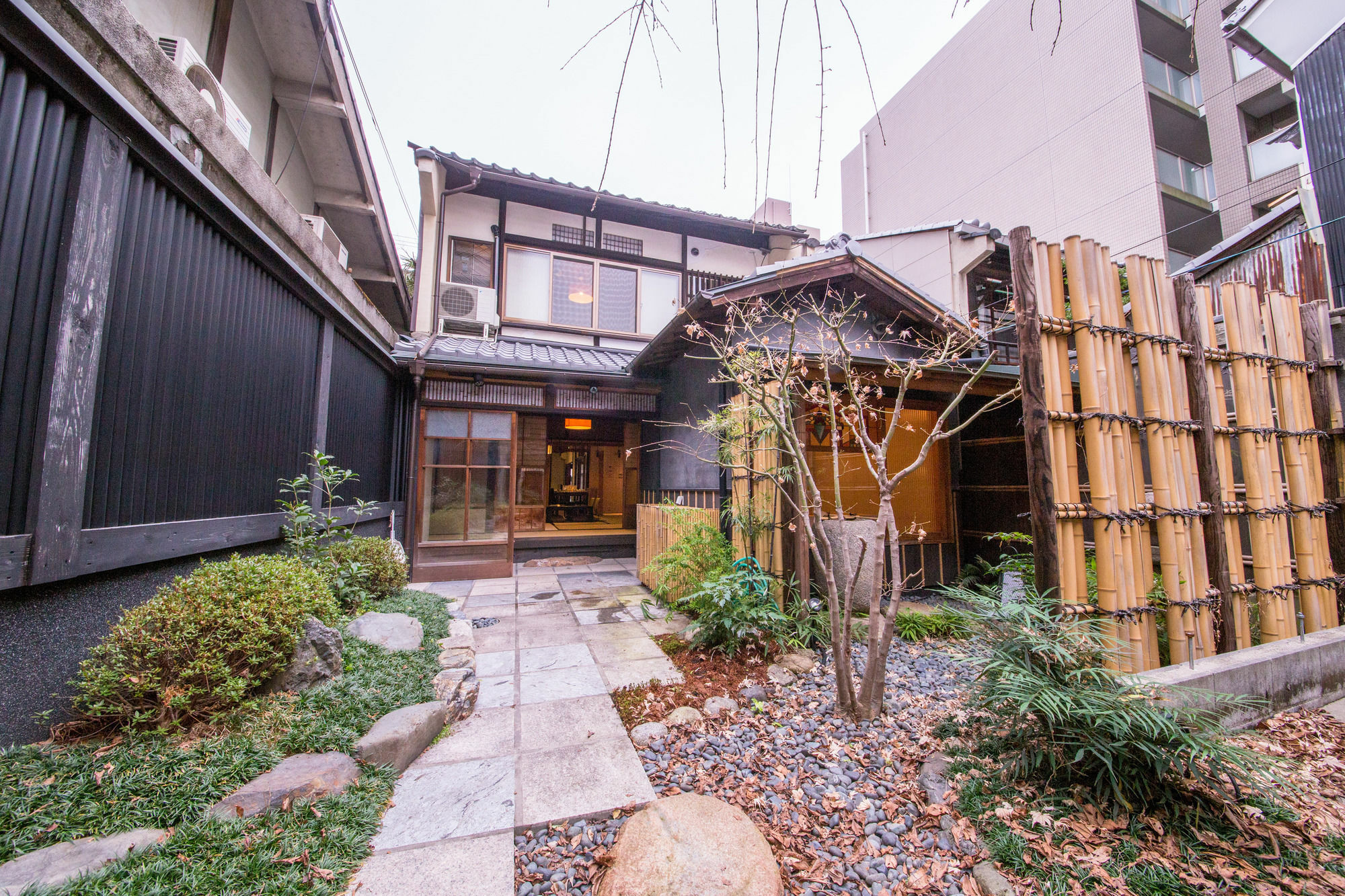Le Machiya Rokkaku Suite Kyoto Eksteriør billede